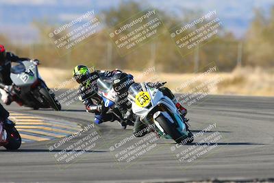 media/Jan-10-2025-CVMA Friday Practice (Fri) [[489e0da257]]/Group 4 and Trackday/Session 5 (Turn 7)/